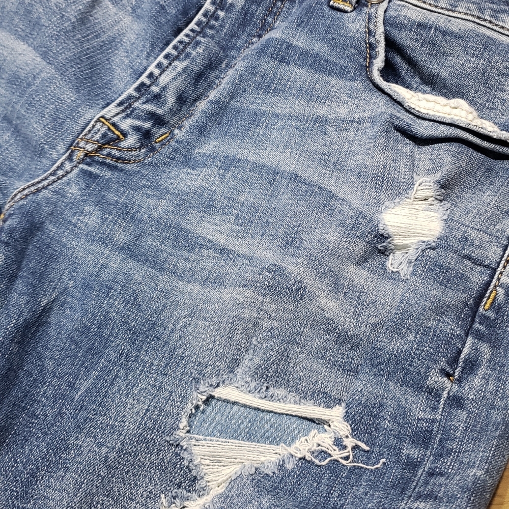 2 Pair Lot Of 2! American Eagle Outfitters Light Blue Denim Jeans